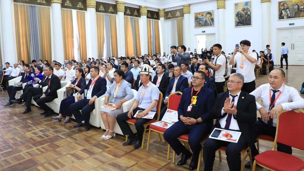 ОшМУда «Stud EXPO-2025» эл аралык жармаңкеси өттү