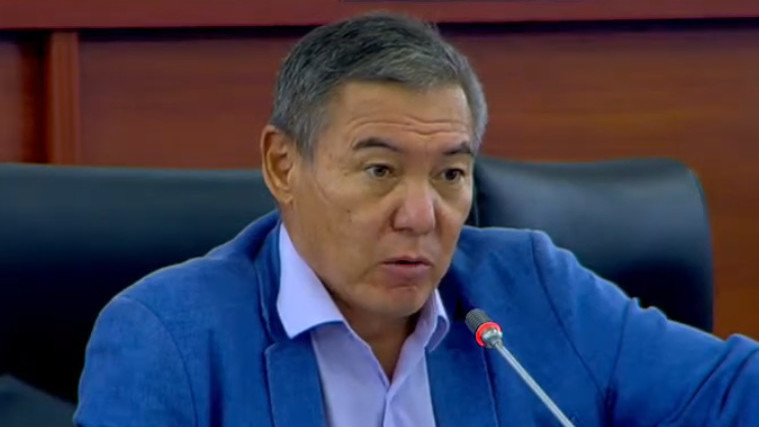 Жогорку соттун судьясы Аскат Сыдыковду кызматынан бошотуу сунушталды