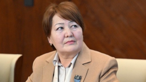 Догдуркүл Кендирбаева агартуу министри болуп дайындалды — Билим АКИpress