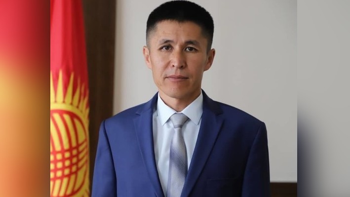 Руслан Жээнбеков Манас районунун акиминин биринчи орун басары болуп дайындалды