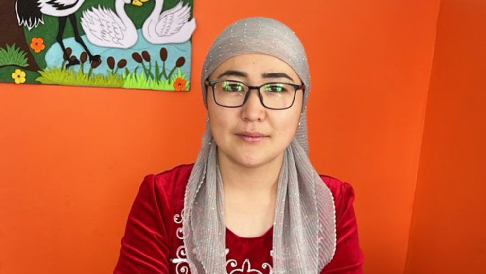 Ат-Башы району боюнча Бегимай Казыбек кызы мыкты тарбиячы аталды