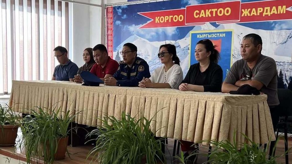 ӨКМ окуяга тиешеси барлар кызматтан бошотулганын билдирди