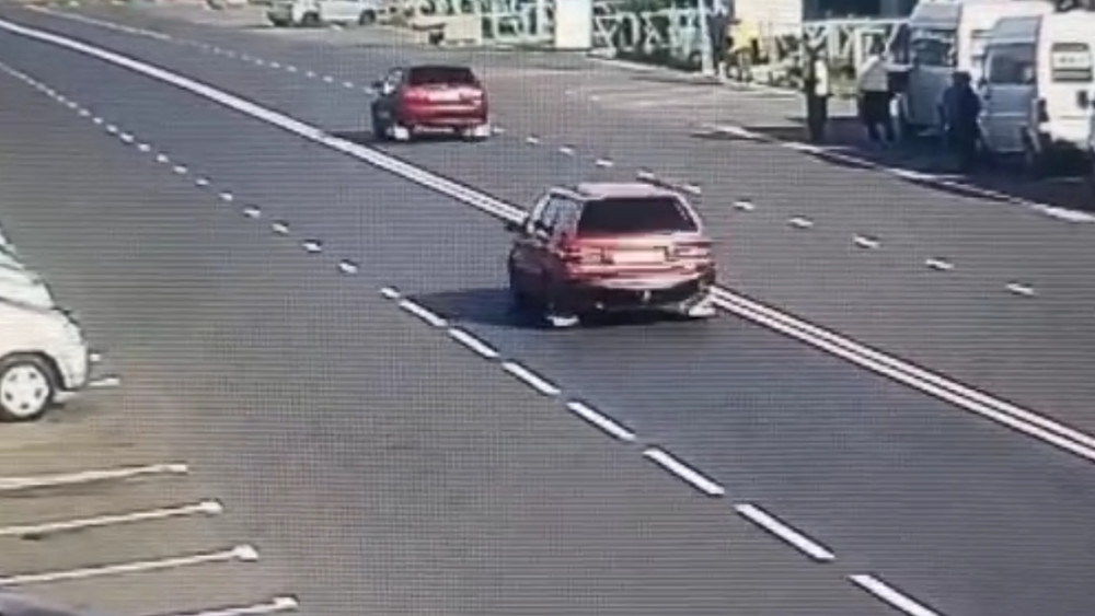 Таласта жол эрежесин одоно бузган айдоочуларга 15 миң сом айып пул салынды (видео)