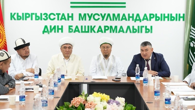 Аалымдар кеңешинин төрагасы жана орун басарлары шайланды