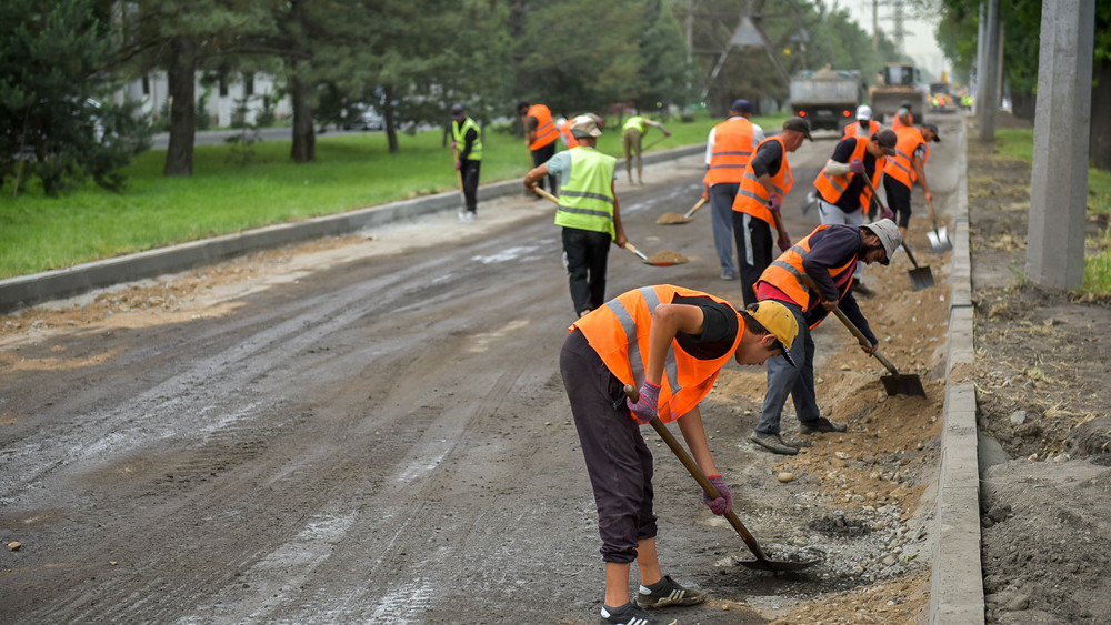 Шабдан баатыр—Буденный көчөлөрүнүн кесилиши жабылып, 3 автобустун каттамы өзгөрөт