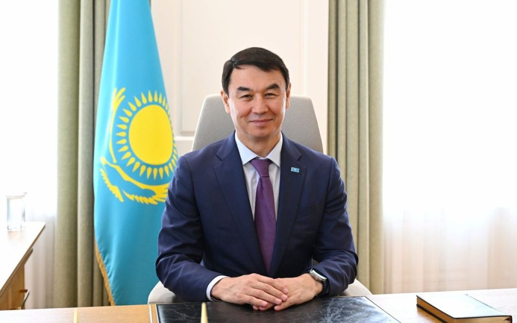 Новый аким Алматы обозначил ключевые задачи и пообещал быть ближе к людям