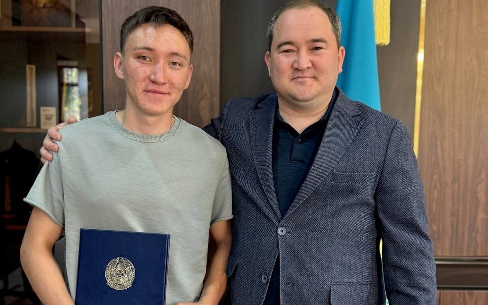 В Усть-Каменогорске наградили студента, спасшего тонущего ребенка
06:00, 18 Май 2025