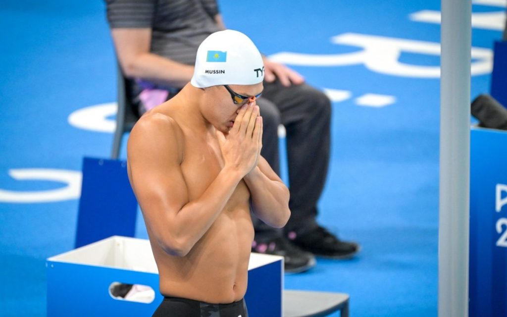 Пловец Адильбек Мусин остановился в шаге от медали на турнире в Испании