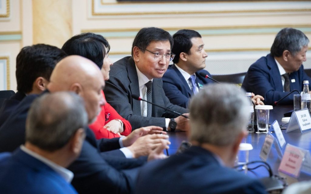 Чем запомнился Ерболат Досаев на посту акима Алматы
