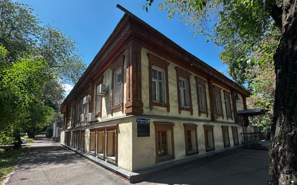 160 памятников находятся под охраной государства в Алматы