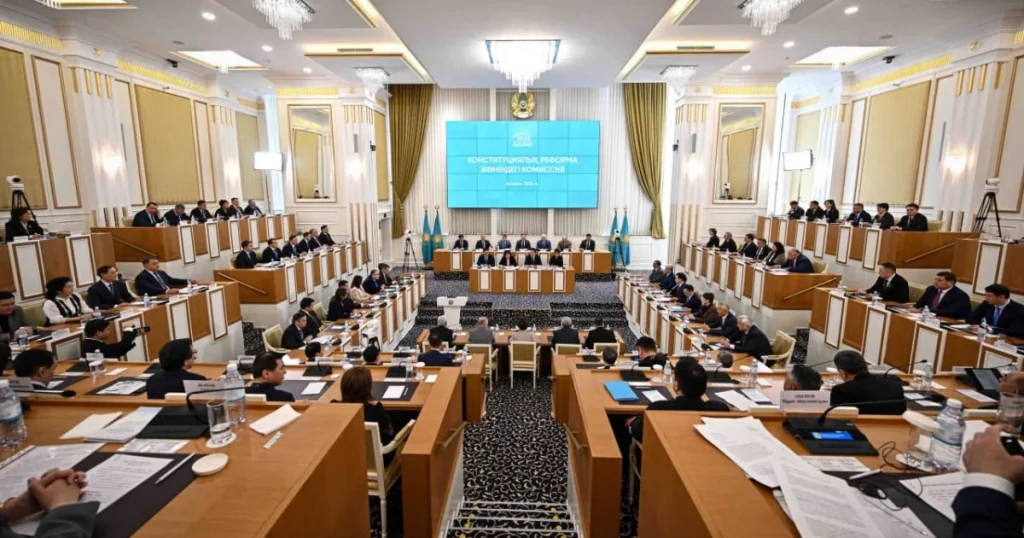 Токаев закрыл лазейку в Конституции: Преемник не сможет править 13 лет