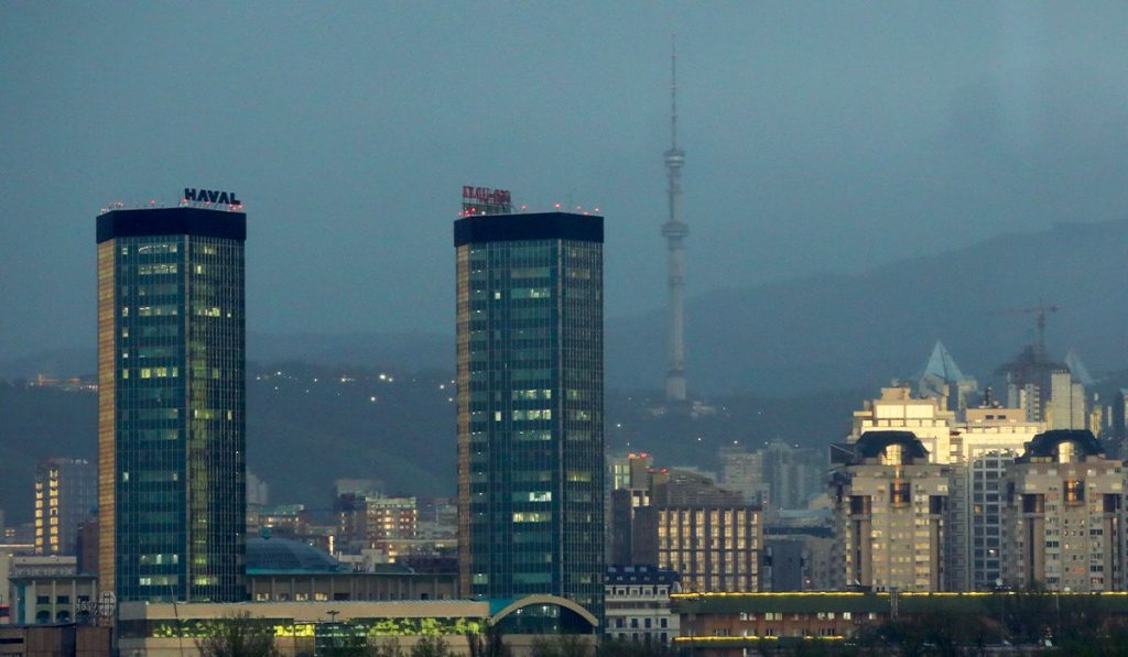 Сдать казахский язык и историю: В РК ввели новые правила для получения гражданства