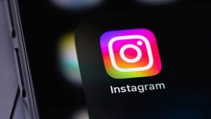 Instagram вводит новую функцию: Родители узнают, если дети ищут контент о суициде
