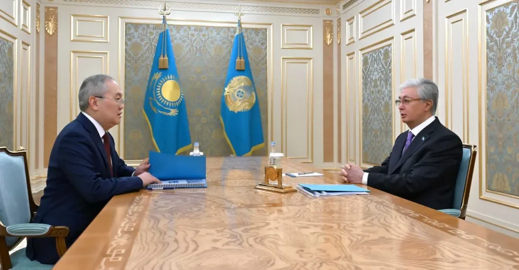 В Казахстане вскрыли схемы на миллиарды: 17 пирамид, 3 криптобиржи, 68 000 карт