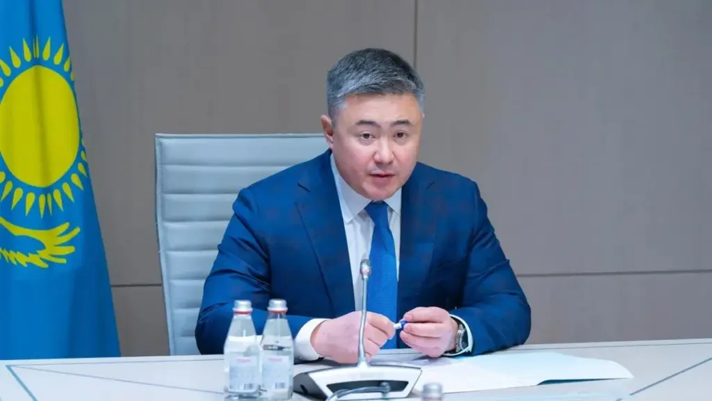 Kazakhstan Central Bank Chief Sees No Pressure on Tenge After Rate Cut