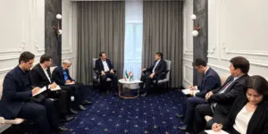 Таджикистан и Иран укрепляют экономические связи и безопасность Iran and Tajikistan Seek Closer Economic, Security Ties
