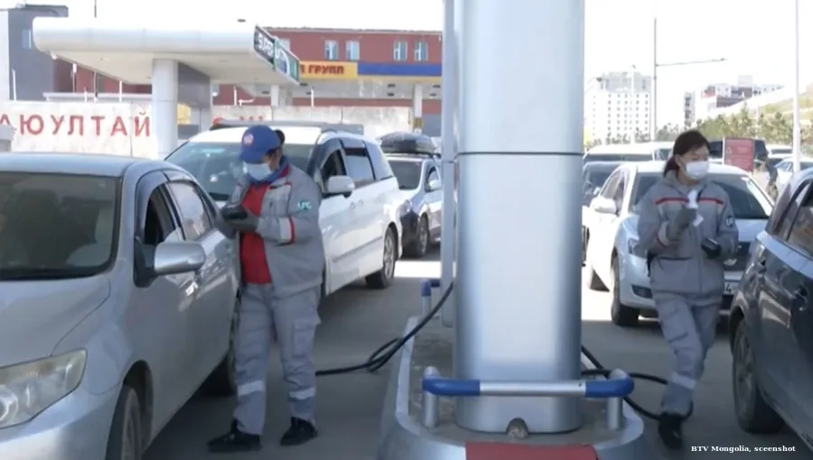 Монголия вводит нормирование бензина из-за дефицита топлива Mongolia rations gasoline as fuel shortages send drivers into long lines