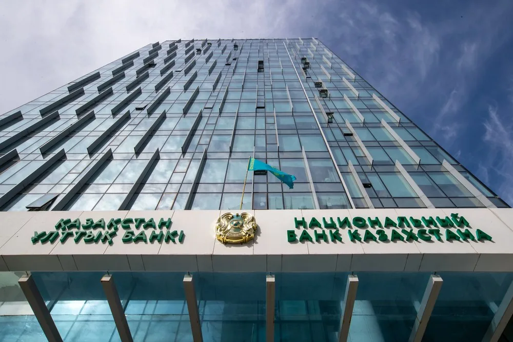 National Bank of Kazakhstan Cuts Base Rate to 15.75%
