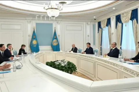 Tokayev and UK Trade Minister Discuss Investment, Energy and AI Cooperation